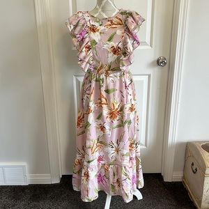 NWT Emery Rose floral ruffle dress size medium